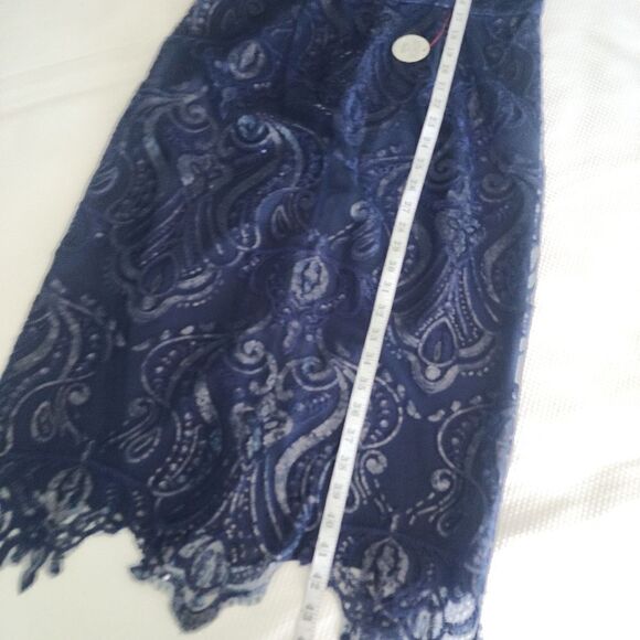 Chi chi London new with tags sequins cocktail formal midi dress - Picture 5 of 16